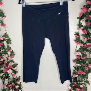 Nike Dri Fit Black Capri Leggings Small Workout
